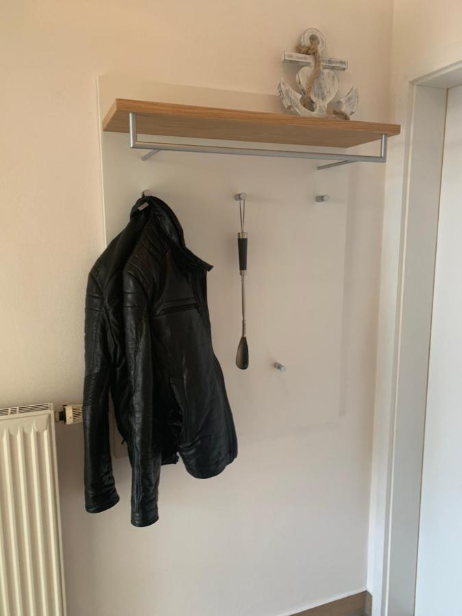 Ferienvilla Waldstrasse Wohnung Nr. 4 ゼーバート・ヘリングスドルフ エクステリア 写真