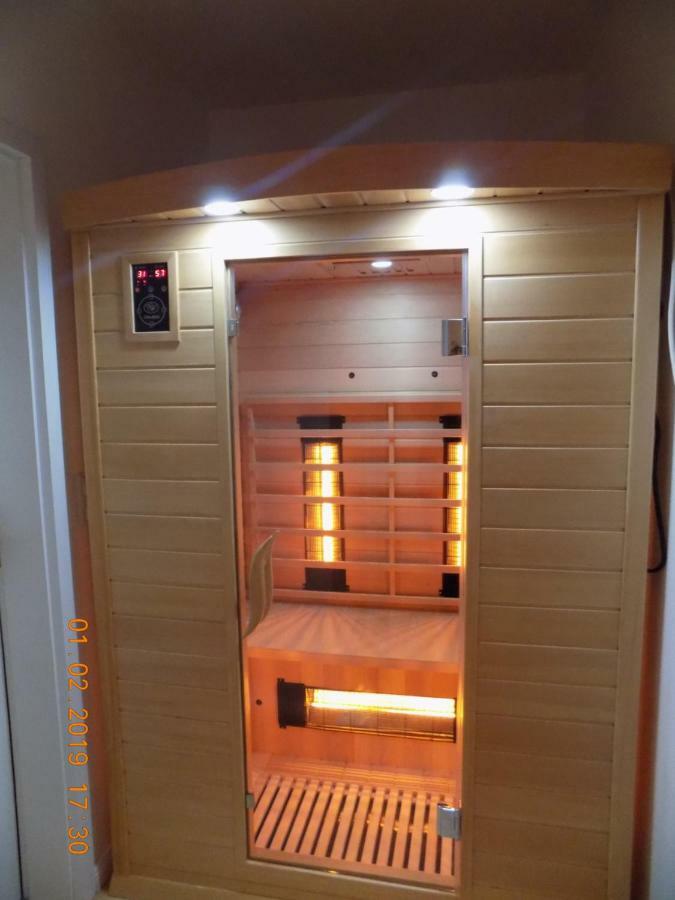 Ferienvilla Waldstrasse Wohnung Nr. 4 ゼーバート・ヘリングスドルフ エクステリア 写真